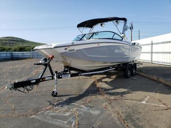  Salvage Mastercraft Boat