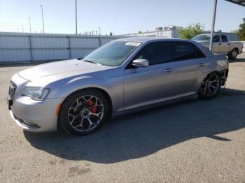  Salvage Chrysler 300