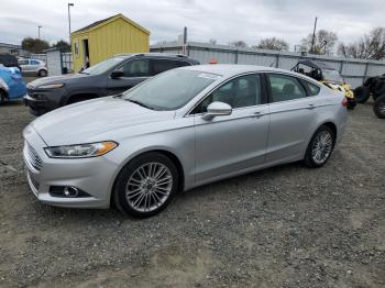  Salvage Ford Fusion