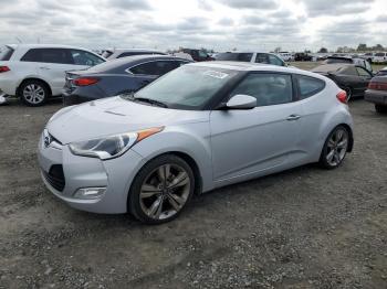  Salvage Hyundai VELOSTER