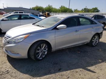  Salvage Hyundai SONATA