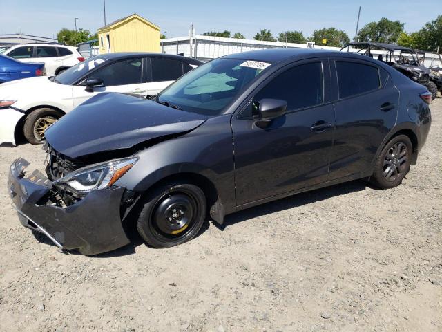  Salvage Toyota Yaris