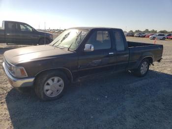  Salvage Toyota Pickup