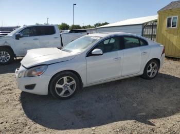  Salvage Volvo S60