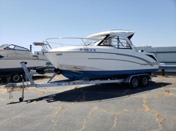  Salvage Beneteau Antares