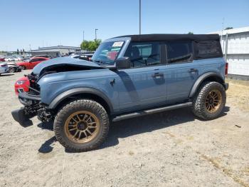  Salvage Ford Bronco