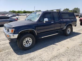  Salvage Toyota Pickup