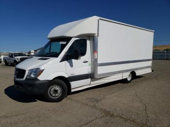  Salvage Mercedes-Benz Sprinter