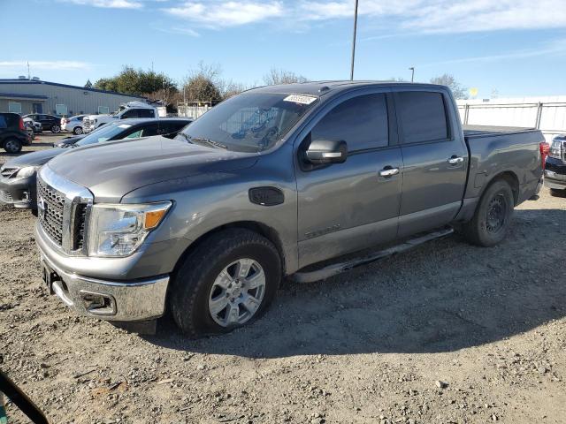  Salvage Nissan Titan