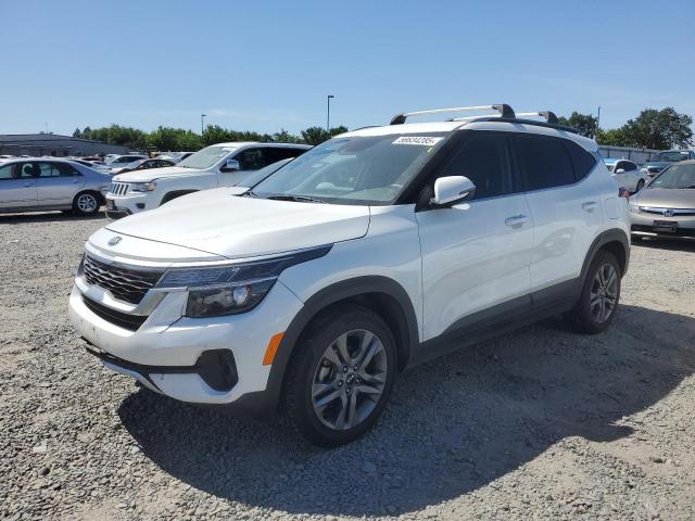  Salvage Kia Seltos