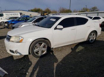  Salvage Dodge Avenger