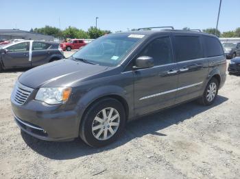  Salvage Chrysler Minivan