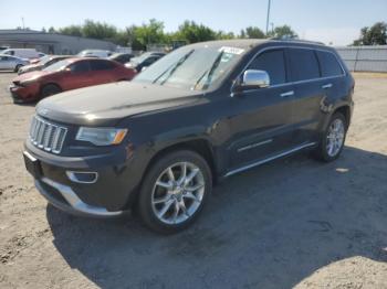  Salvage Jeep Grand Cherokee