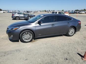 Salvage Toyota Avalon