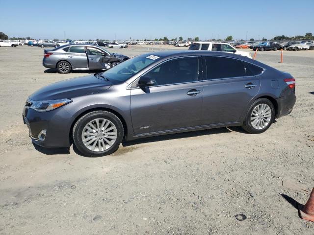  Salvage Toyota Avalon