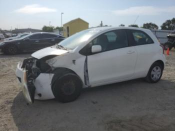  Salvage Toyota Yaris