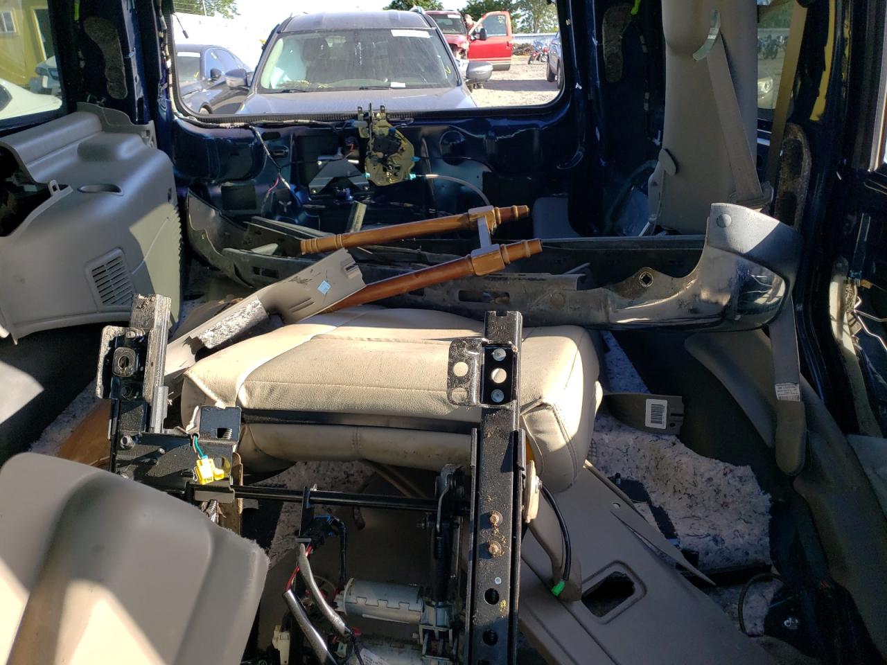 Chevrolet Tahoe C1500 Image 5