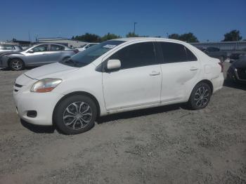  Salvage Toyota Yaris