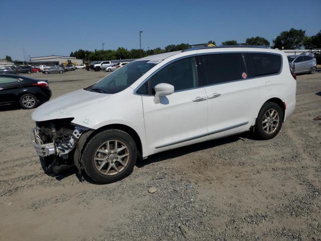  Salvage Chrysler Pacifica