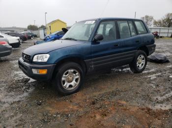  Salvage Toyota RAV4