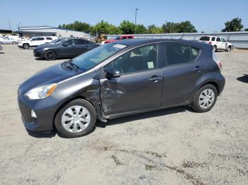  Salvage Toyota Prius