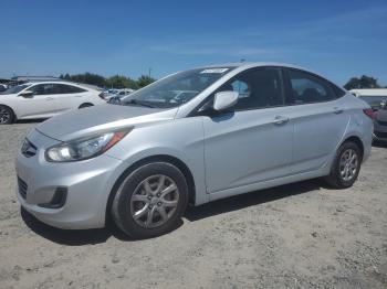  Salvage Hyundai ACCENT