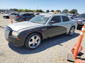  Salvage Chrysler 300