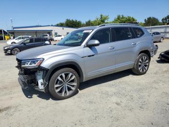  Salvage Volkswagen Atlas