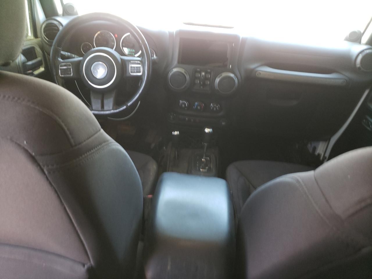 Jeep Wrangler Sport Image 8