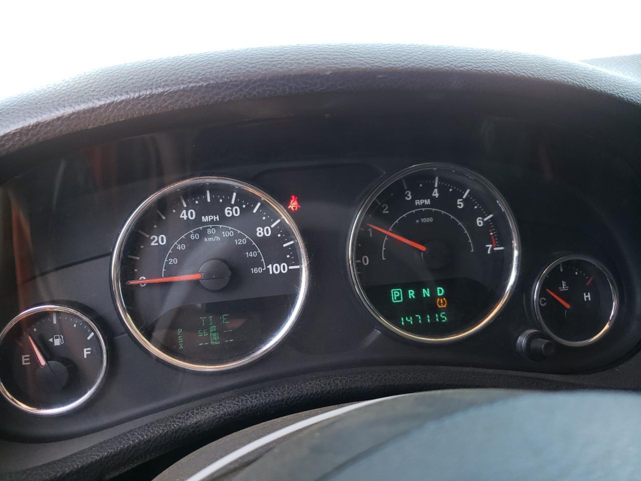 Jeep Wrangler Sport Image 10