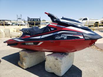  Salvage Yamaha Jetski