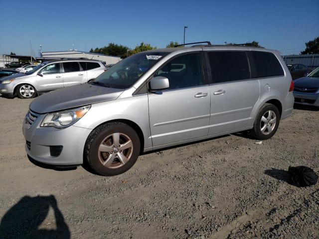  Salvage Volkswagen Routan