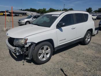  Salvage Jeep Compass