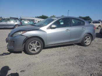  Salvage Mazda 3
