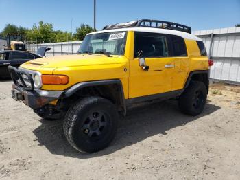  Salvage Toyota FJ Cruiser