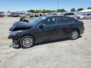  Salvage Kia Forte