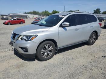  Salvage Nissan Pathfinder
