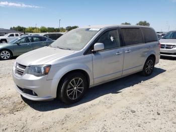 Salvage Dodge Caravan