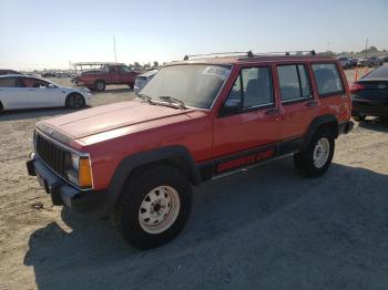  Salvage Jeep Cherokee