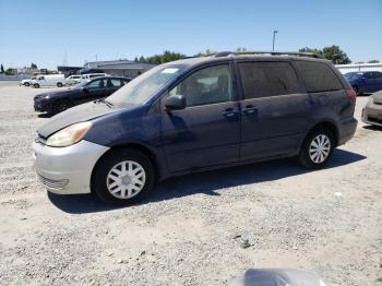  Salvage Toyota Sienna