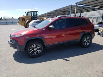  Salvage Jeep Cherokee