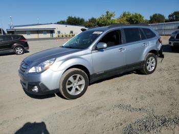  Salvage Subaru Outback