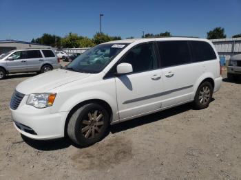  Salvage Chrysler Minivan