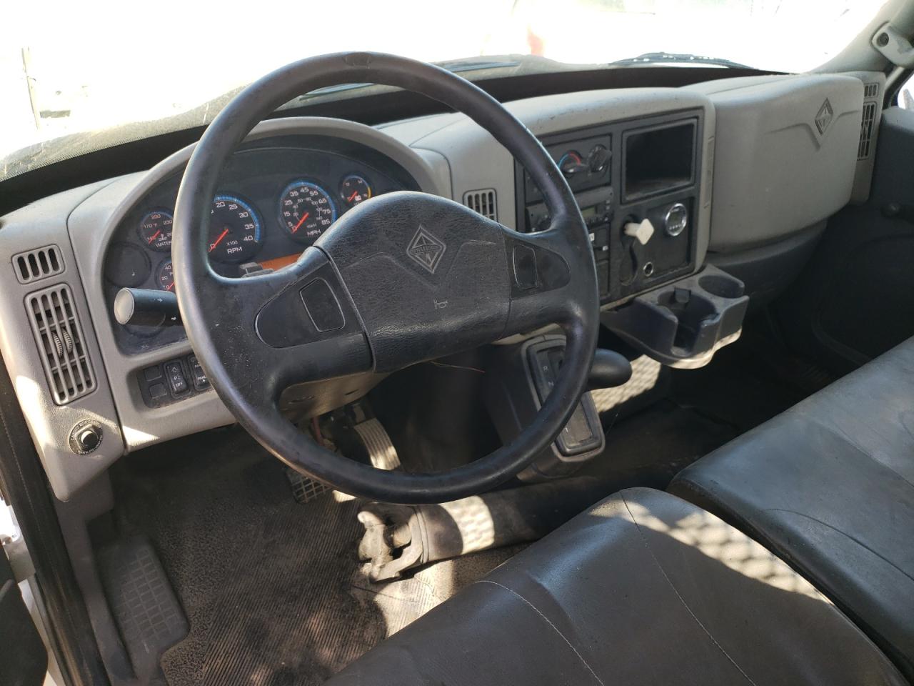 International 4000 Serie 4300 Image 8