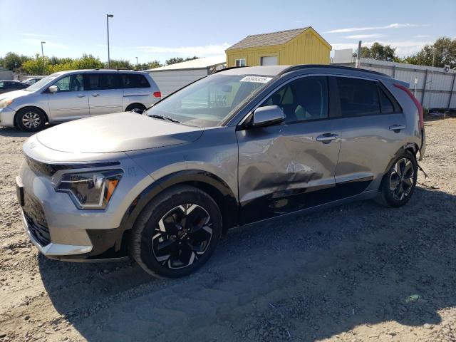 Salvage Kia Niro