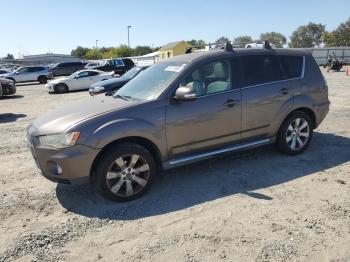  Salvage Mitsubishi Outlander