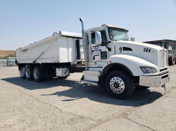  Salvage Kw Construction T400
