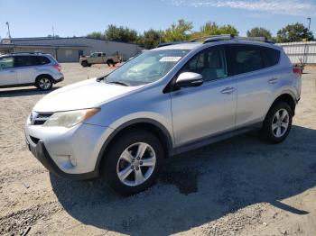  Salvage Toyota RAV4
