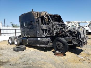  Salvage Peterbilt 579