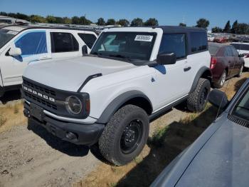  Salvage Ford Bronco